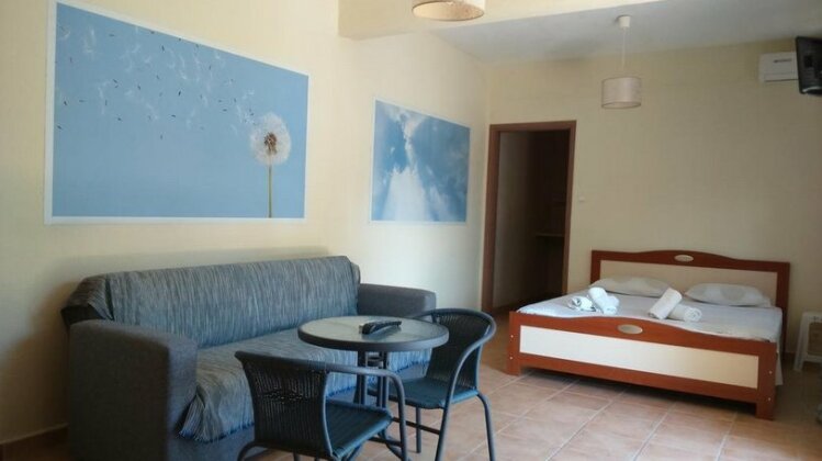 Stelios House - Photo3