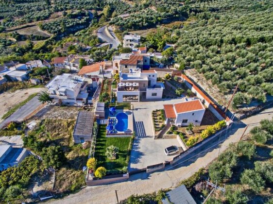 Villa Sandy Asteri - Photo5