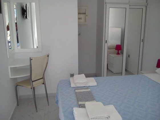 Vithos Seaside Aparthotel - Photo4