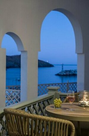 Aphrodite Luxury apartment