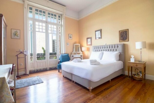 1930's Neoclassical Apt In The Heart Of Athens