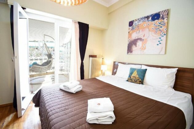 A nest in the heart of Athens - Photo2