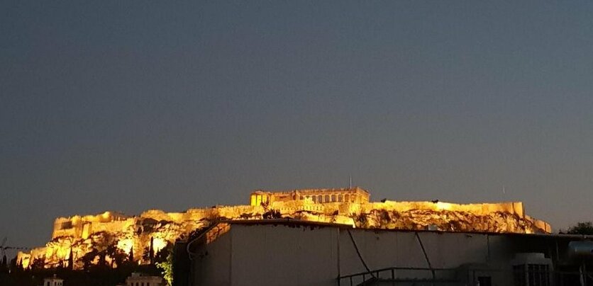 Apartotel Acropolis View - Photo4