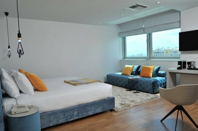 Athenaeum Palace & Luxury Suites - Photo2