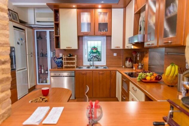Athenian Luxury House - Photo3