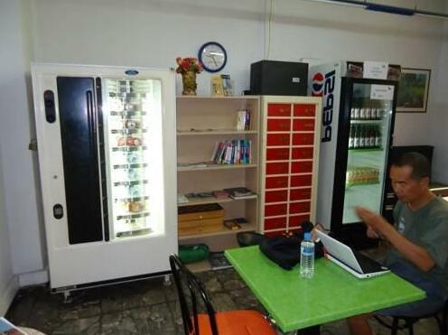 Athens International Youth Hostel - Photo4