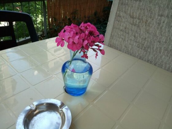 Central Apartment Metaxourgeio Athens - Photo2
