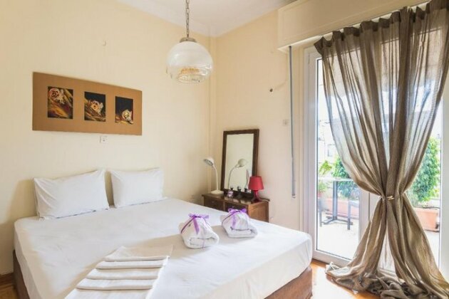Central Athens Loft with Large Terrace - Photo4