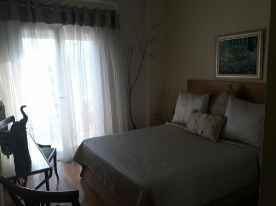 Central Luxurious Penthouse Guesthouse with Views - Photo3
