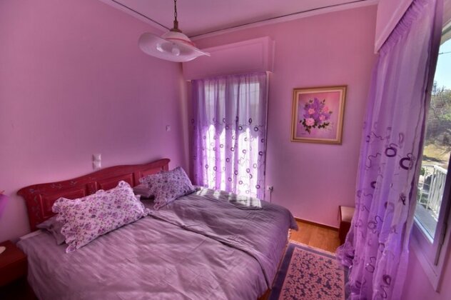 Classy 2 bedroom apartment under Acropolis at Thissio - Photo2