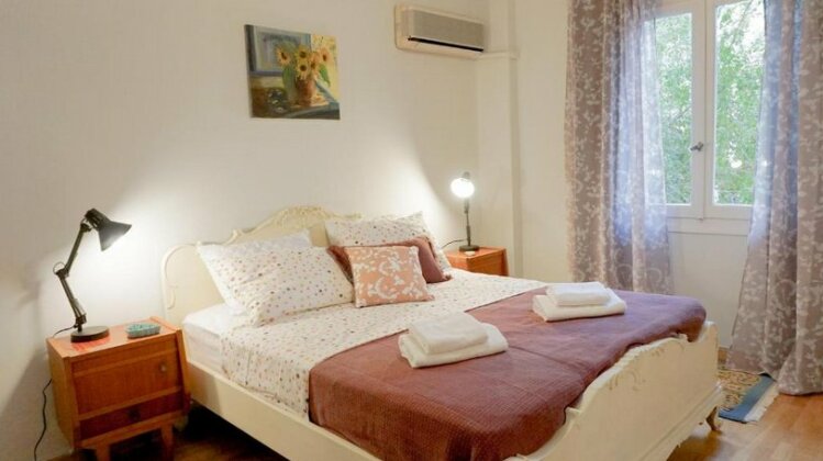Comfortable 2 Bdrm Apartment in Kallithea Athens - Photo2