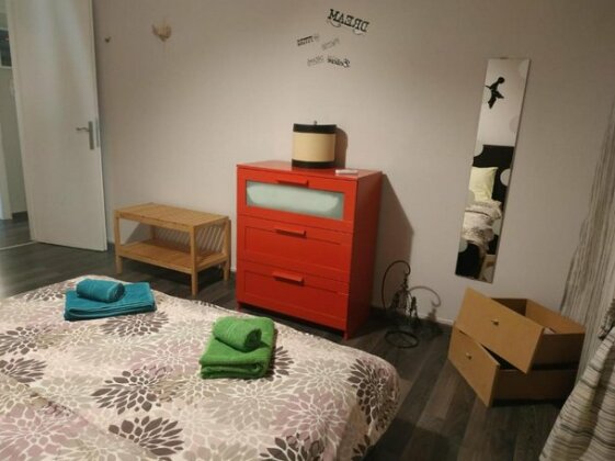 Cozy apartment near Metro station Agia Marina - Photo4