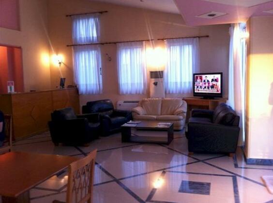 Cybele Guest Accommodation - Photo4