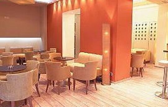 Diva Hotel Athens - Photo2