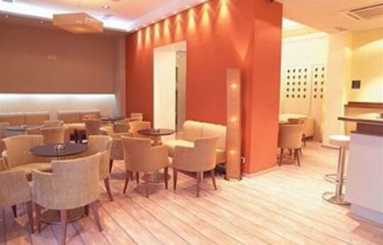 Diva Hotel Athens - Photo5
