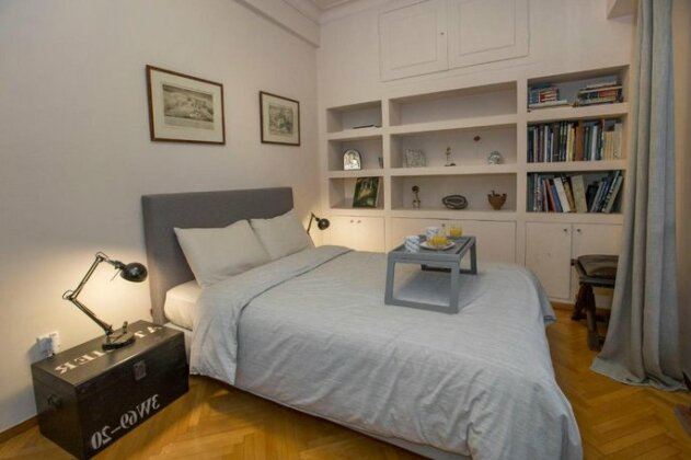 Downtown classic apartment in Syntagma
