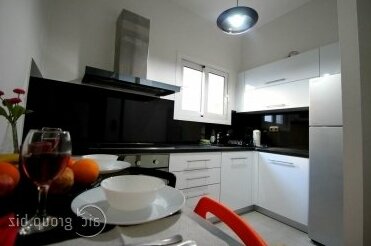 Downtown Stylish Nest - Photo3