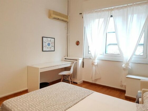 Errathens Apartments - Photo3