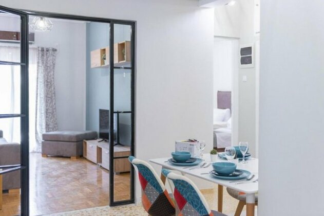 Exclusive Apartment 9' From Metro - Photo3