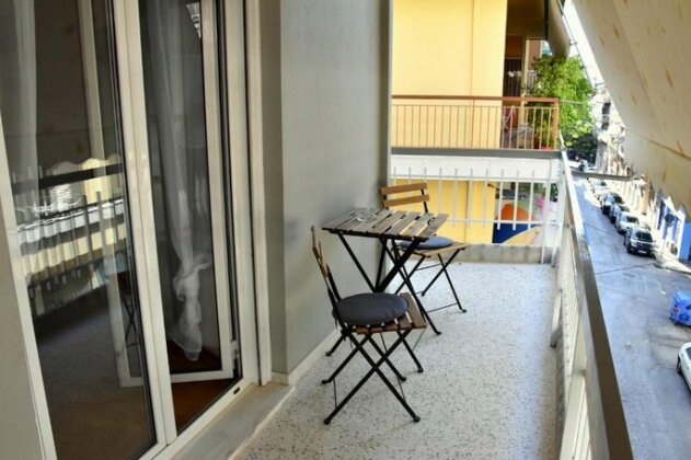 Filopappou view renovated apartment - Photo4