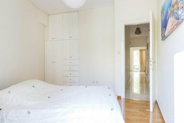 Flat in Heart of Historic Athens - Photo4