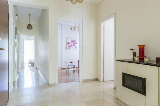 Flat in Heart of Historic Athens - Photo5