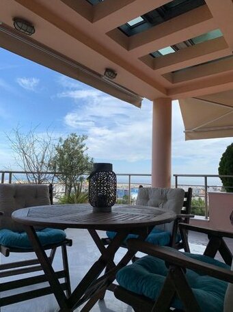 Glyfada Skyline Sea View Luxury Apartment & Business Suite SPA & GYM - Photo3