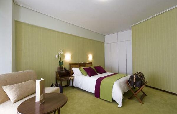 Golden Sun Hotel Athens - Photo4
