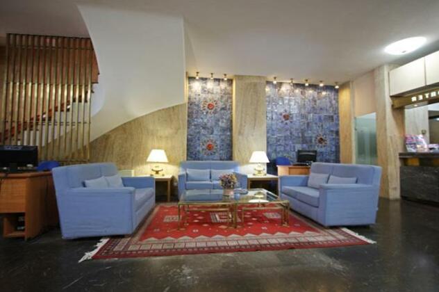 Ionis Hotel - Photo4