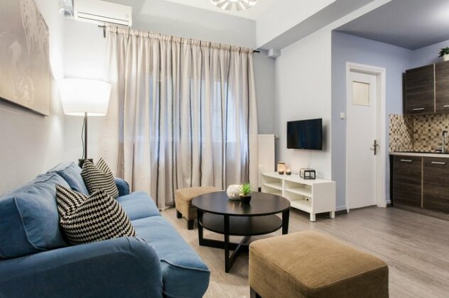 Kolonaki 2 bedroom Apartment by Livin Urbban - Photo3