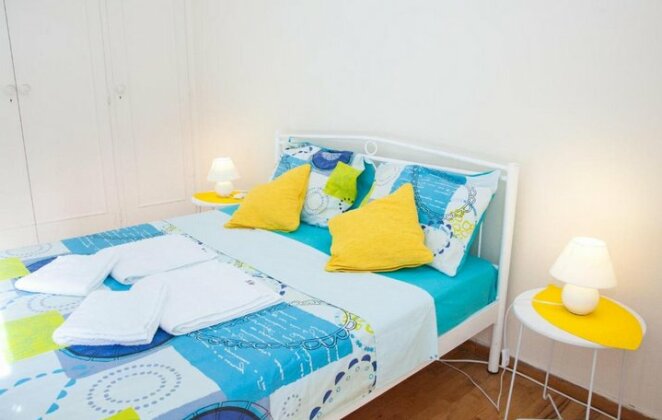 Location & Good Rest - Photo2