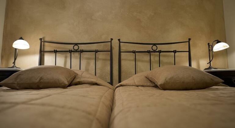 Marble House - Photo5