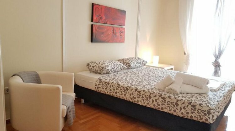 Menta errathens Apartment - Photo2
