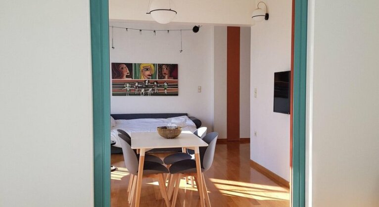 Penthouse of light @ Koukaki - Photo2