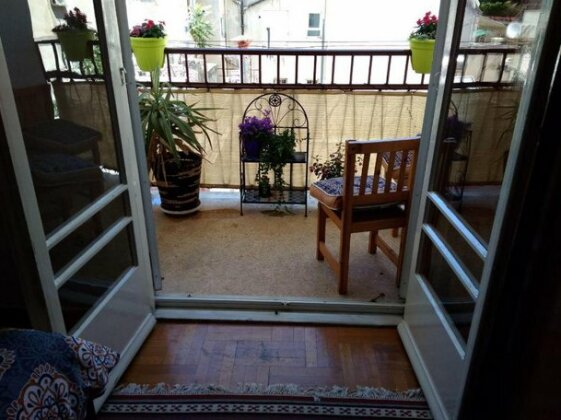 Rooms in Central Athens - Photo3