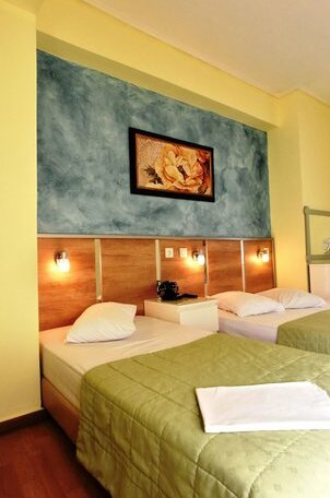 Socrates Hotel - Photo4