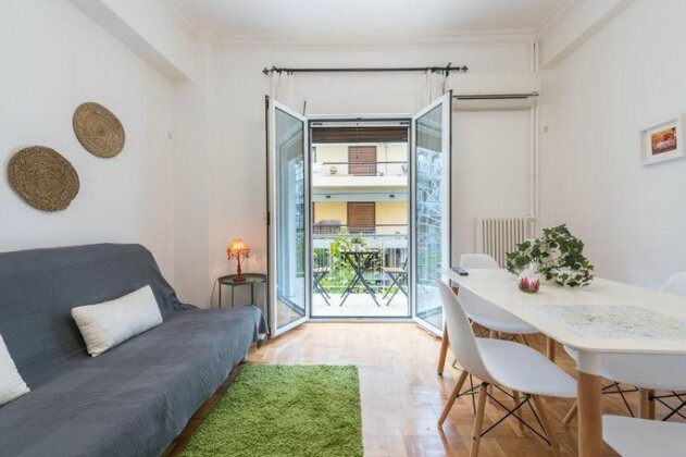 Spacious and Stylish Home in Central Athens - Photo3