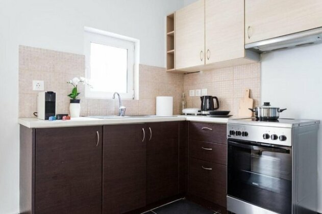 Stunning Flat with Lovely Terrace & Parking Garage - Photo4