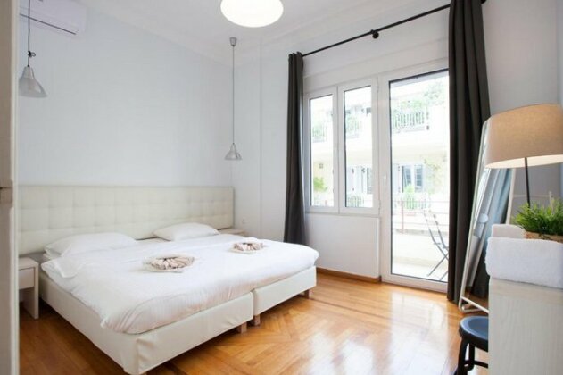 Stylish 2bdrm Apartment in Plaka with Acropolis view