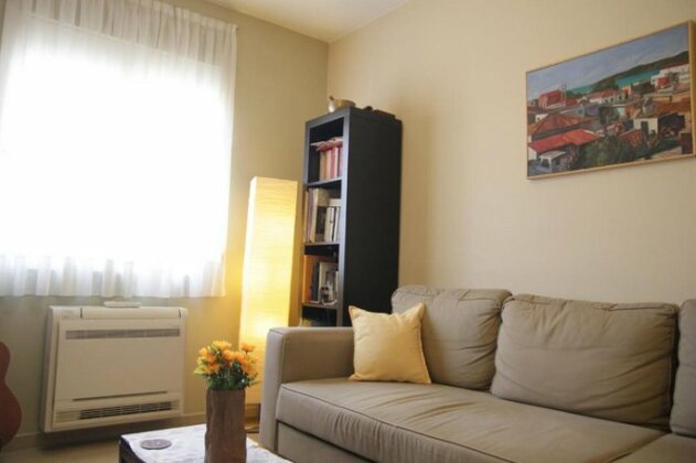 Sunny apartment in the heart of Athens Preview listing - Photo2