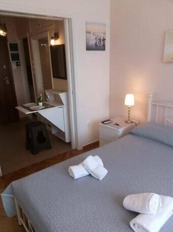 Sylvia' s Apartments - Photo3