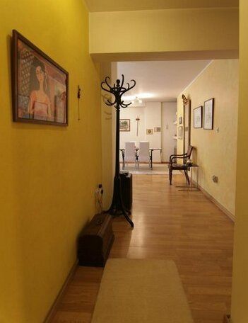 Three-Bedroom Apartment-Marousi - Photo5