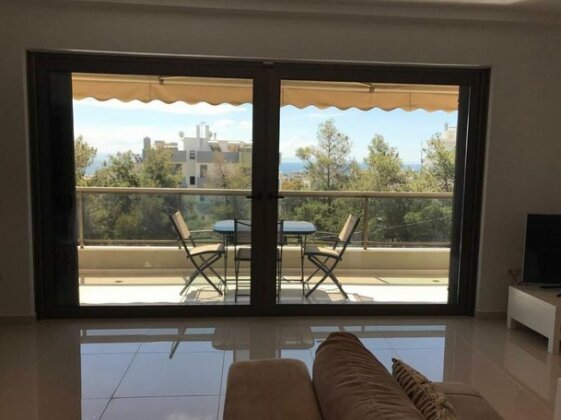 Two-Bedroom Apartment-Alimos - Photo4