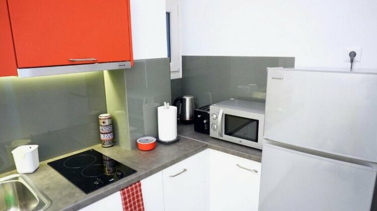 Urban Design Apt in Athens - Photo4