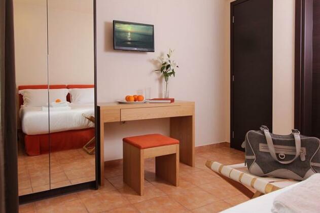 White Lotus Hotel Athens - Photo3