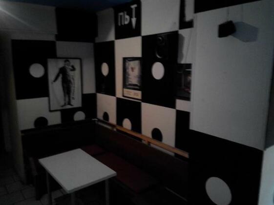 Zorbas Hostel - Photo2