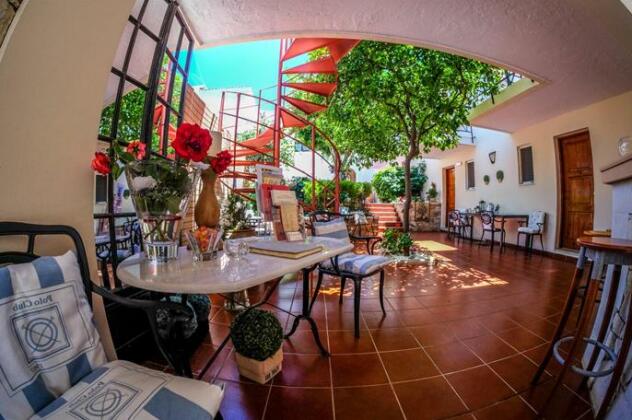 Calergi Residence Hotel - Photo3