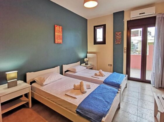 Erasmias House - Photo2