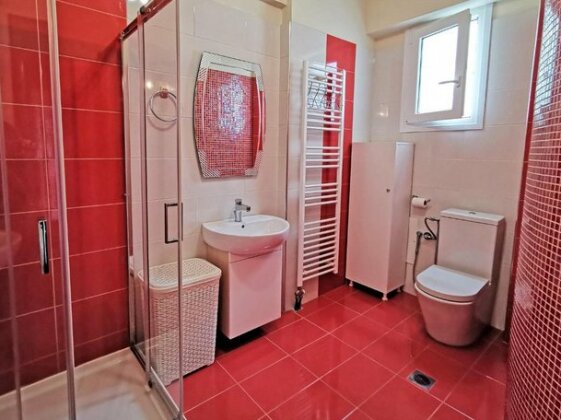 Erasmias House - Photo4