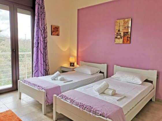 Erasmias House - Photo5